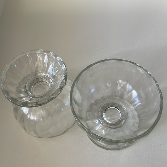 🤍VTG pedestal dessert bowls 4.5” tall - Picture 8 of 9